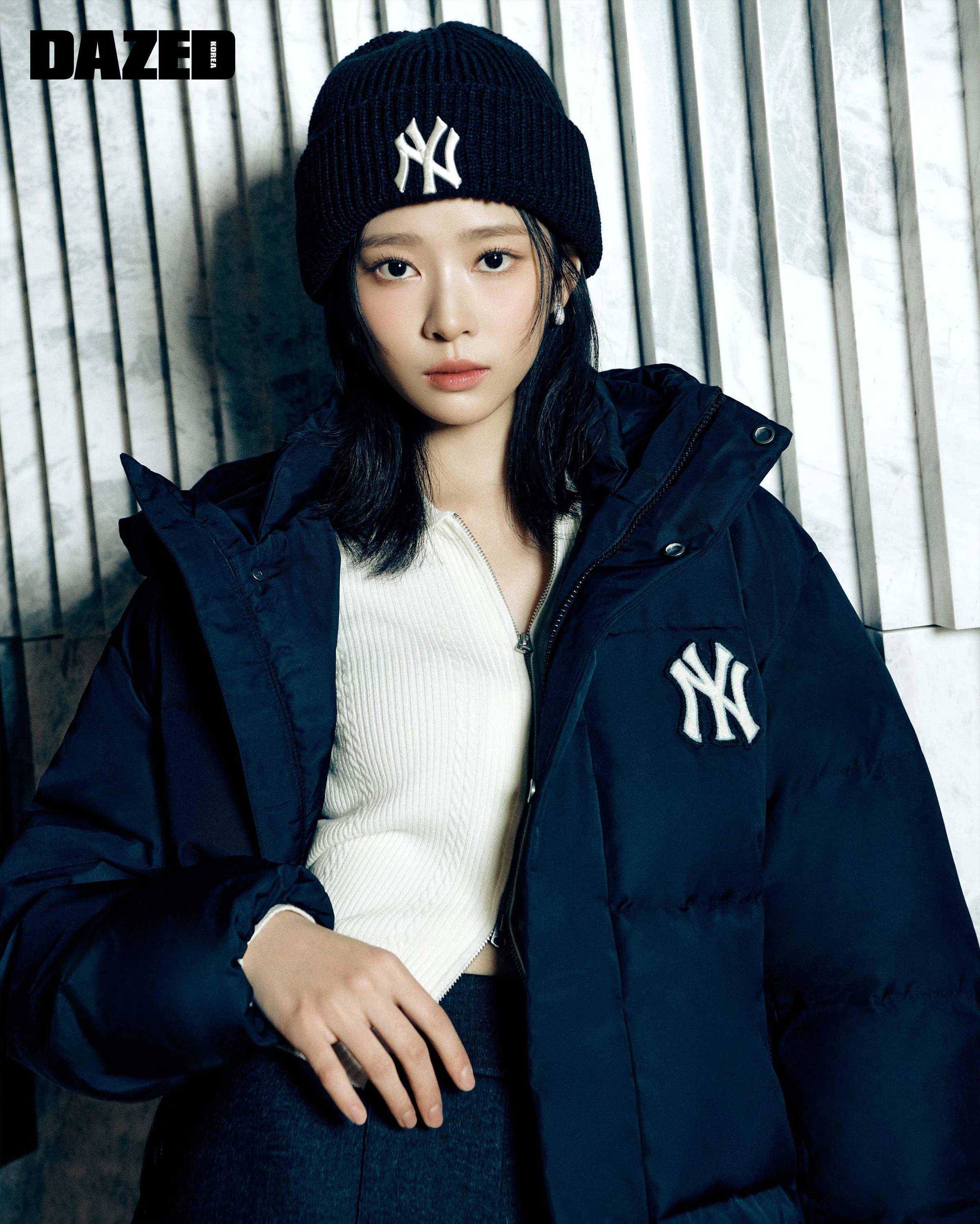  김민주(Kim Min-ju) 데이즈드 2025 4월호 화보 第2张