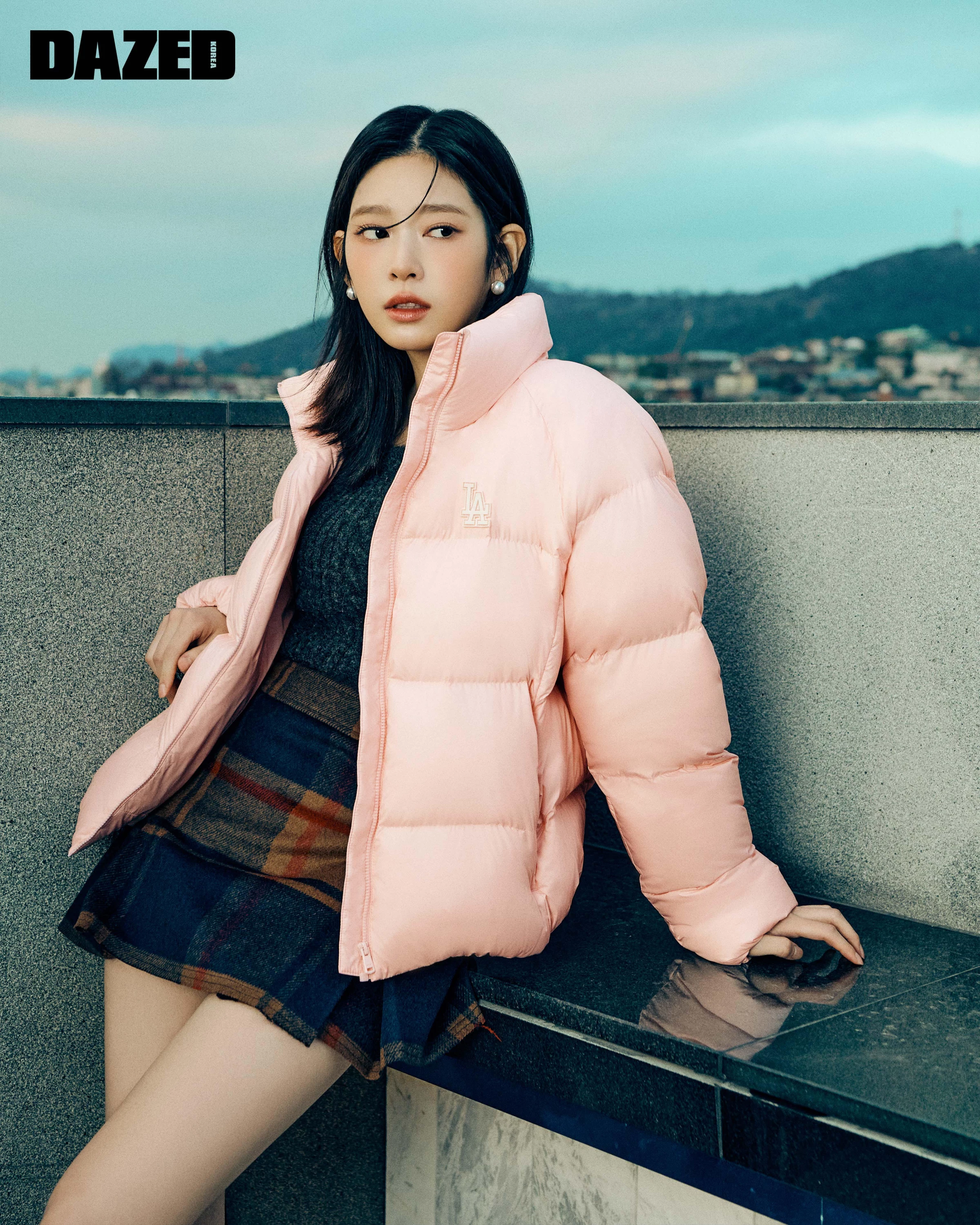  김민주(Kim Min-ju) 데이즈드 2025 4월호 화보 第3张