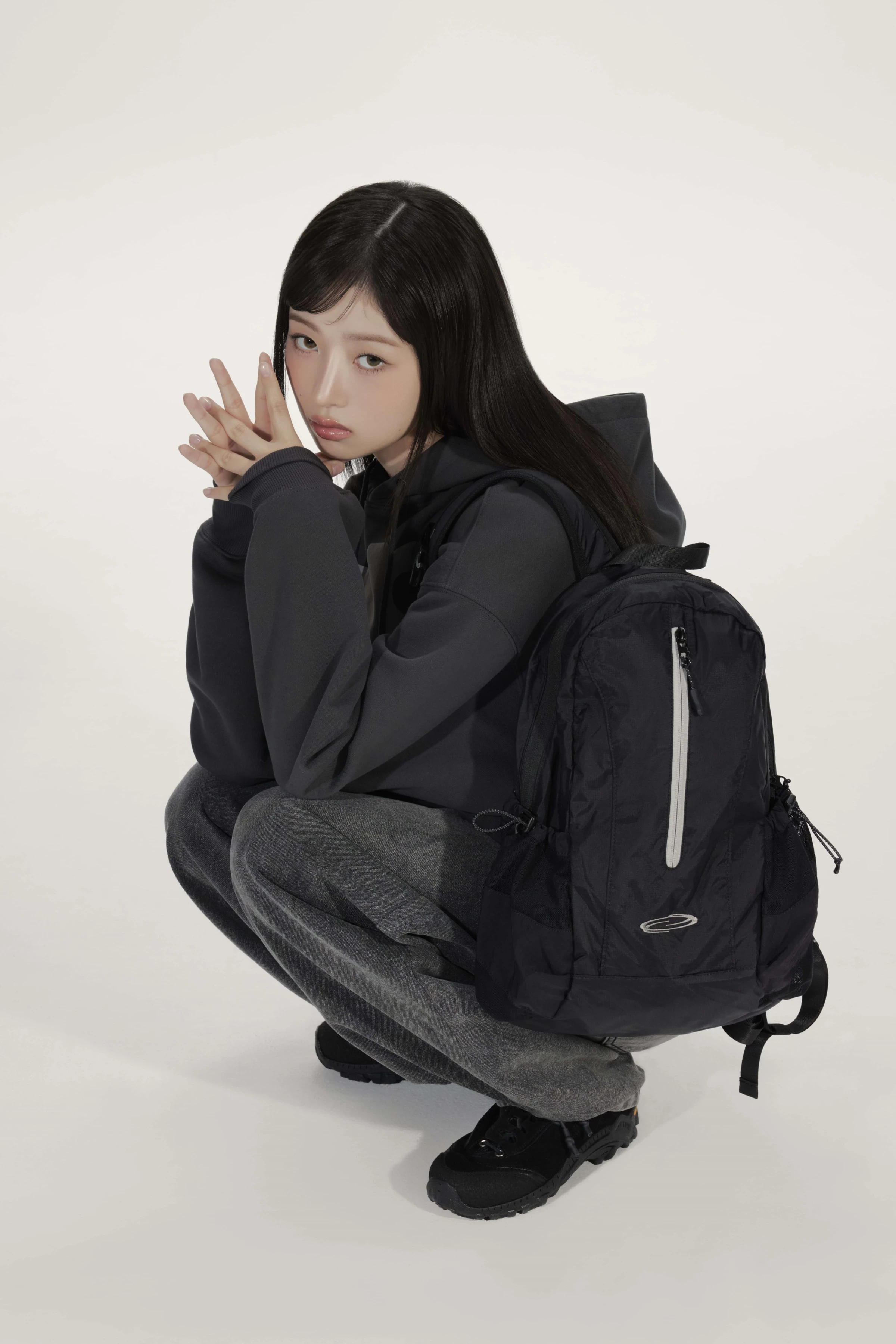  IVE(아이브) 레이(REI) 오프닝프로젝트 25SS 컬렉션 화보① 第13张