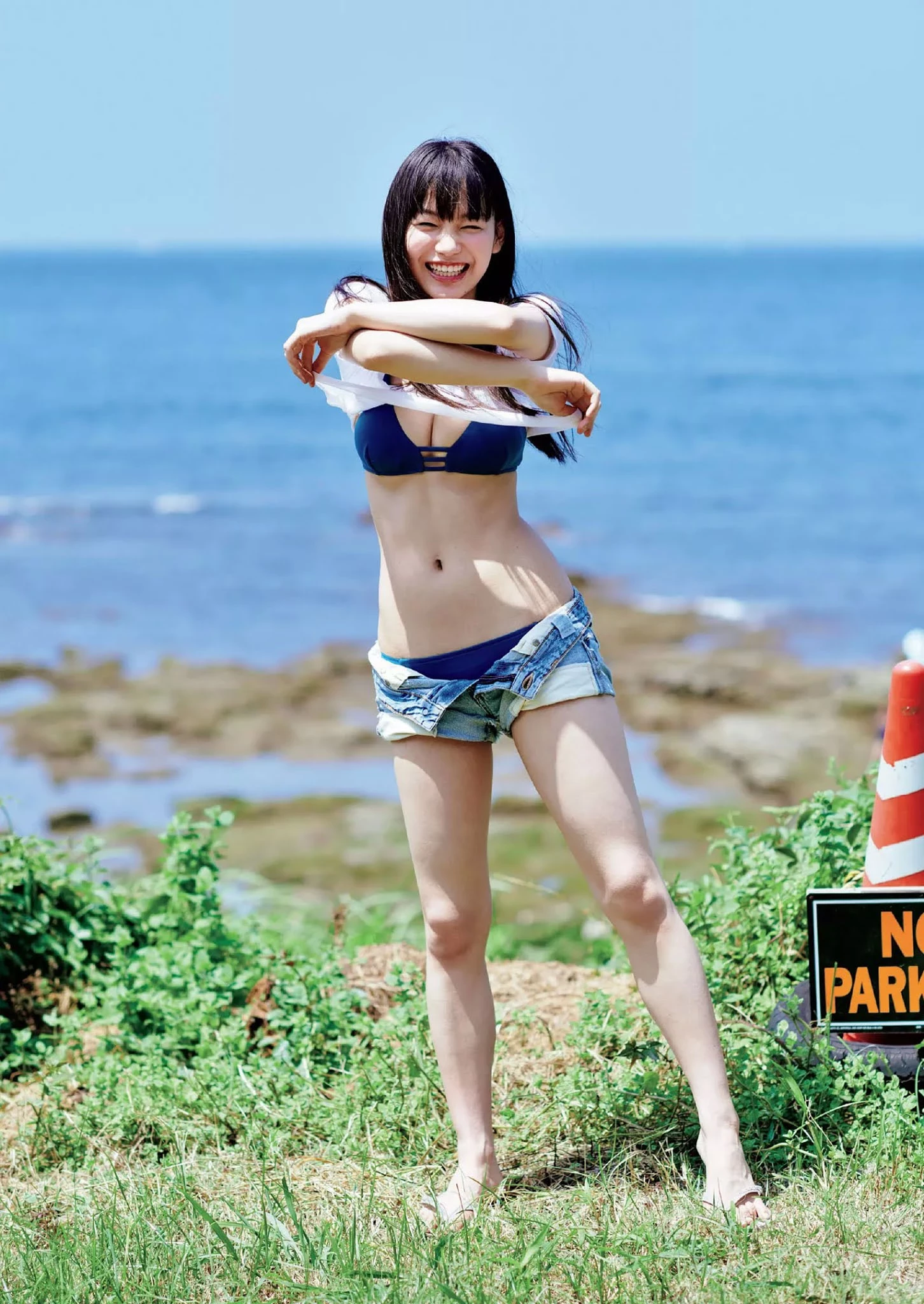  吉泽遥奈 史上最棒美体....超性感引发网友流鼻血! 第2张