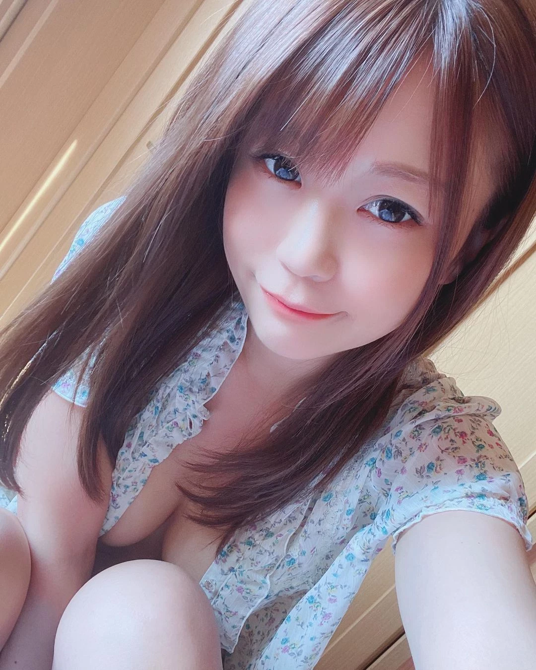 前赛车女郎 阿久津真央 无论身材或脸蛋都超养眼 第3张
