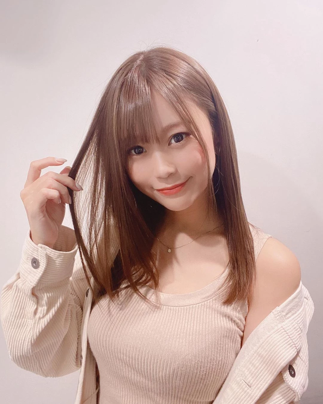  前赛车女郎 阿久津真央 无论身材或脸蛋都超养眼 第11张
