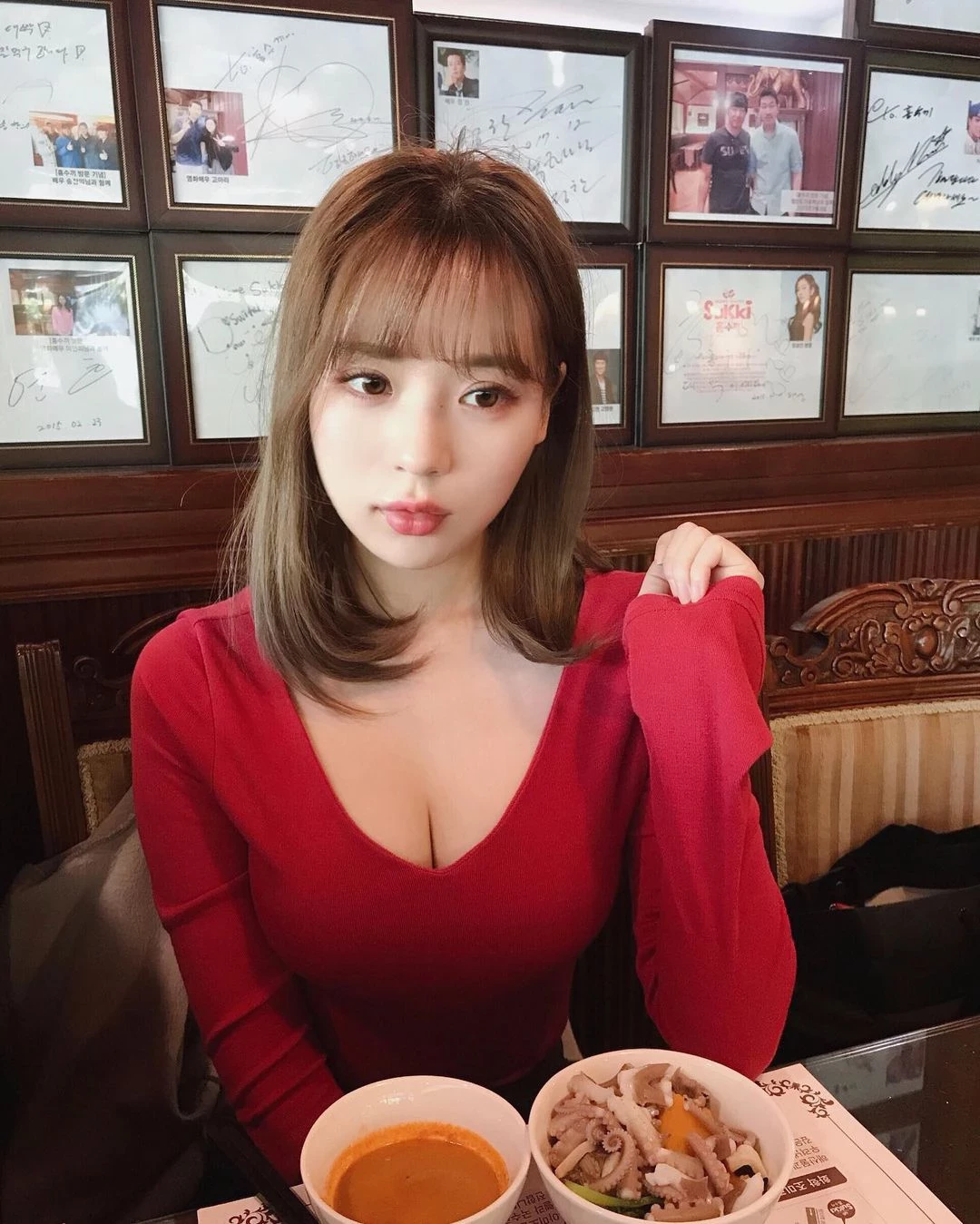  韩国火辣妹子진짜 모찌 这爆乳身材实在是不得了.... 第11张