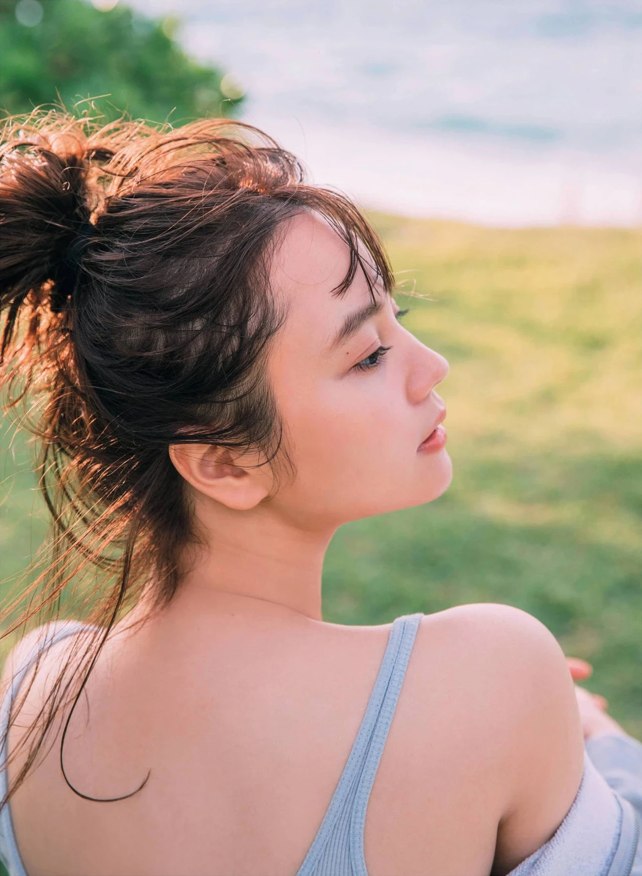  堀北真希妹妹NANAMI 写真亮相！解放火辣身材 第3张