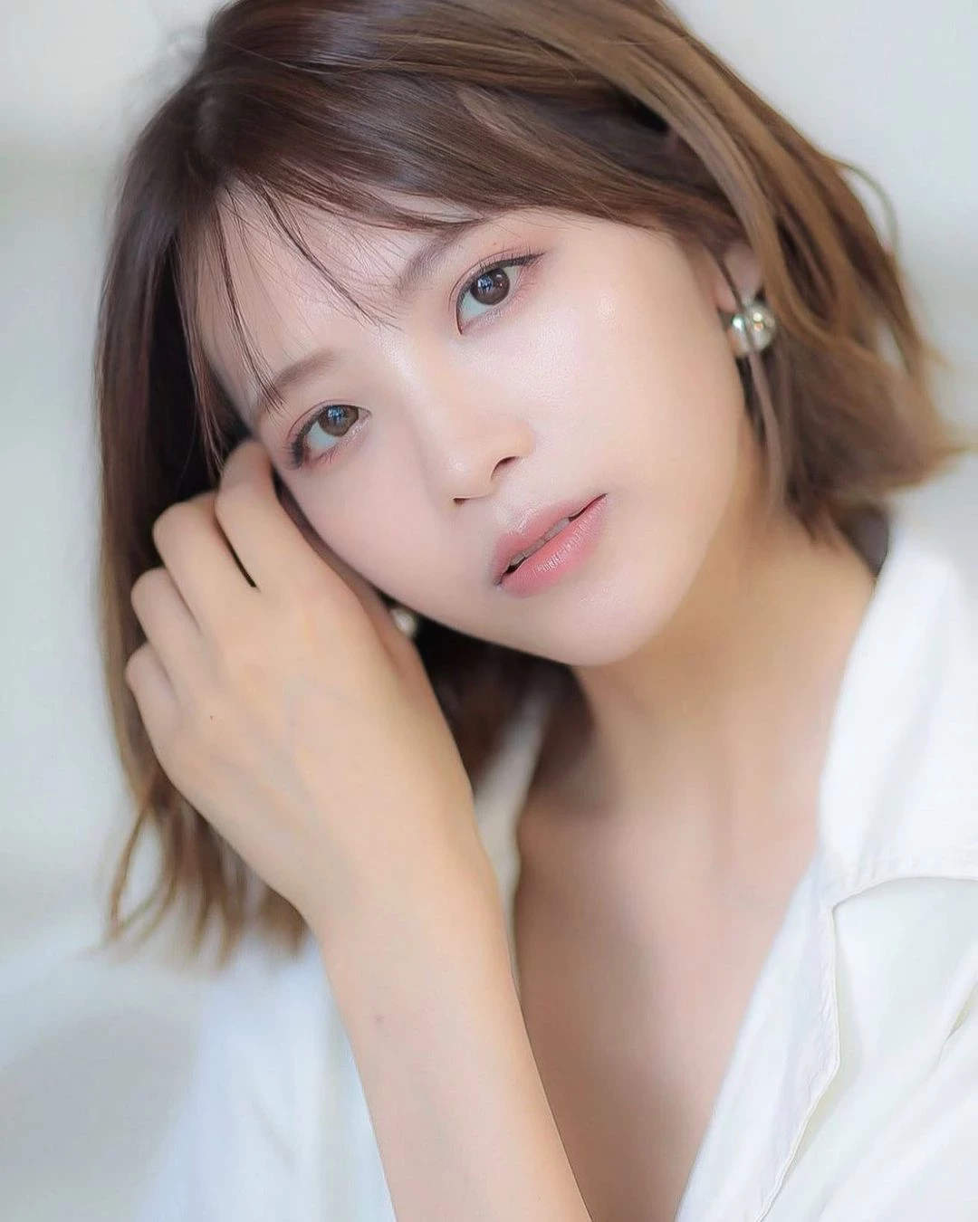  美乳赛车皇后 早瀬あや 暗藏着「水滴美乳」鲜嫩欲垂...断了男人理智 第13张