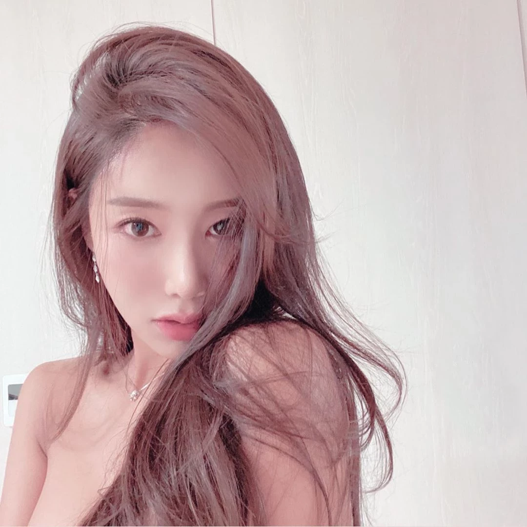  오채원吴彩源 撩人身形、逆天长腿！全场又嗨又炸 第8张