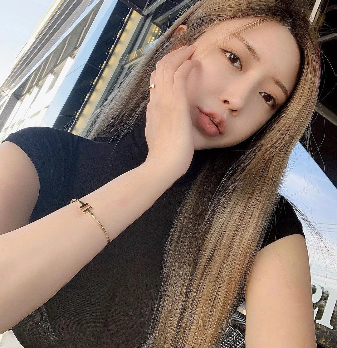 최소미 胸前竟超雄伟 让人看得目不转睛 第5张