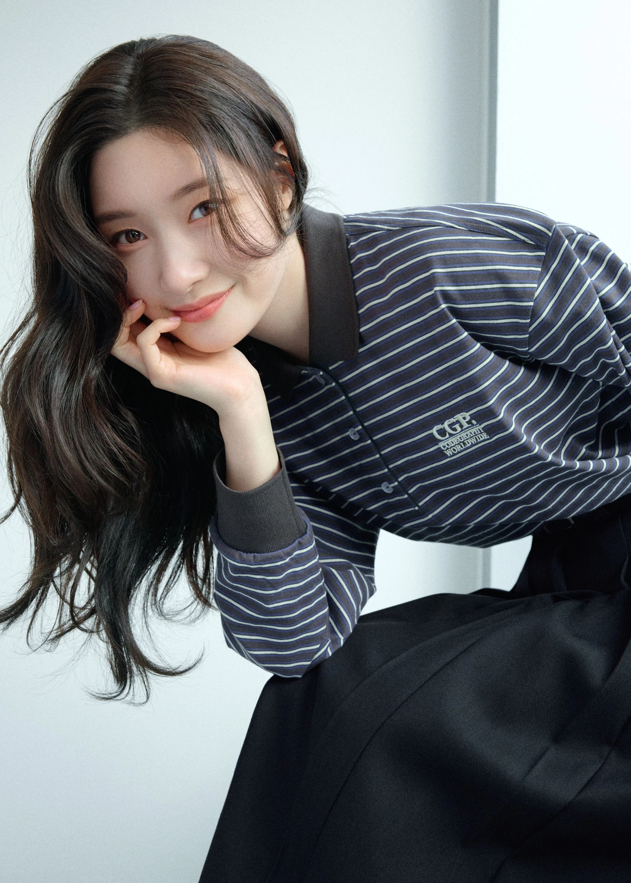  정채연(Jung Chae-yeon) 코드그라피 2025 SPRING 화보 第10张