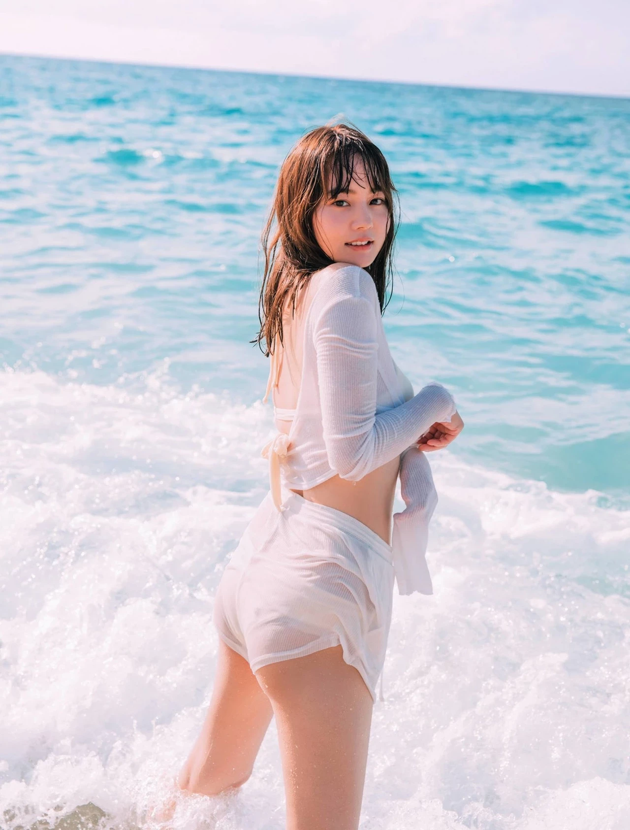  堀北真希妹妹NANAMI 写真亮相！解放火辣身材 第4张