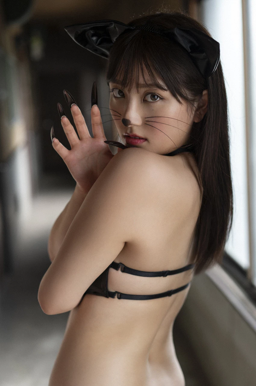  大和田南那 白皙美胸实在太养眼了....这种肉肉的最讚！ 第2张