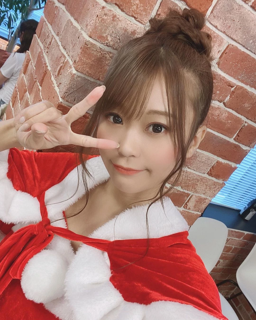  前赛车女郎 阿久津真央 无论身材或脸蛋都超养眼 第4张