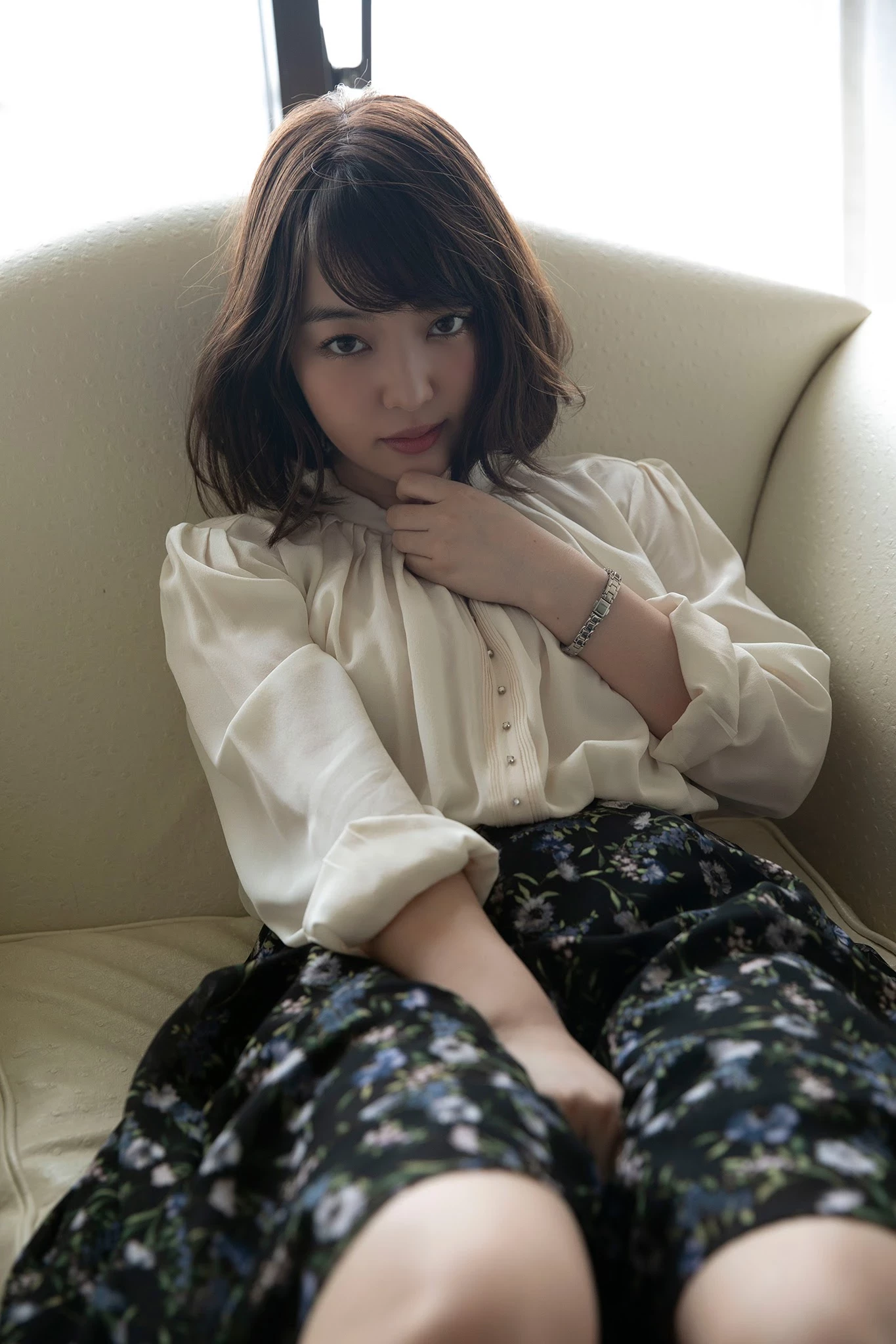 安藤遥 正妹兇器大露....深沟若隐若现让人石更到不行！ 第8张