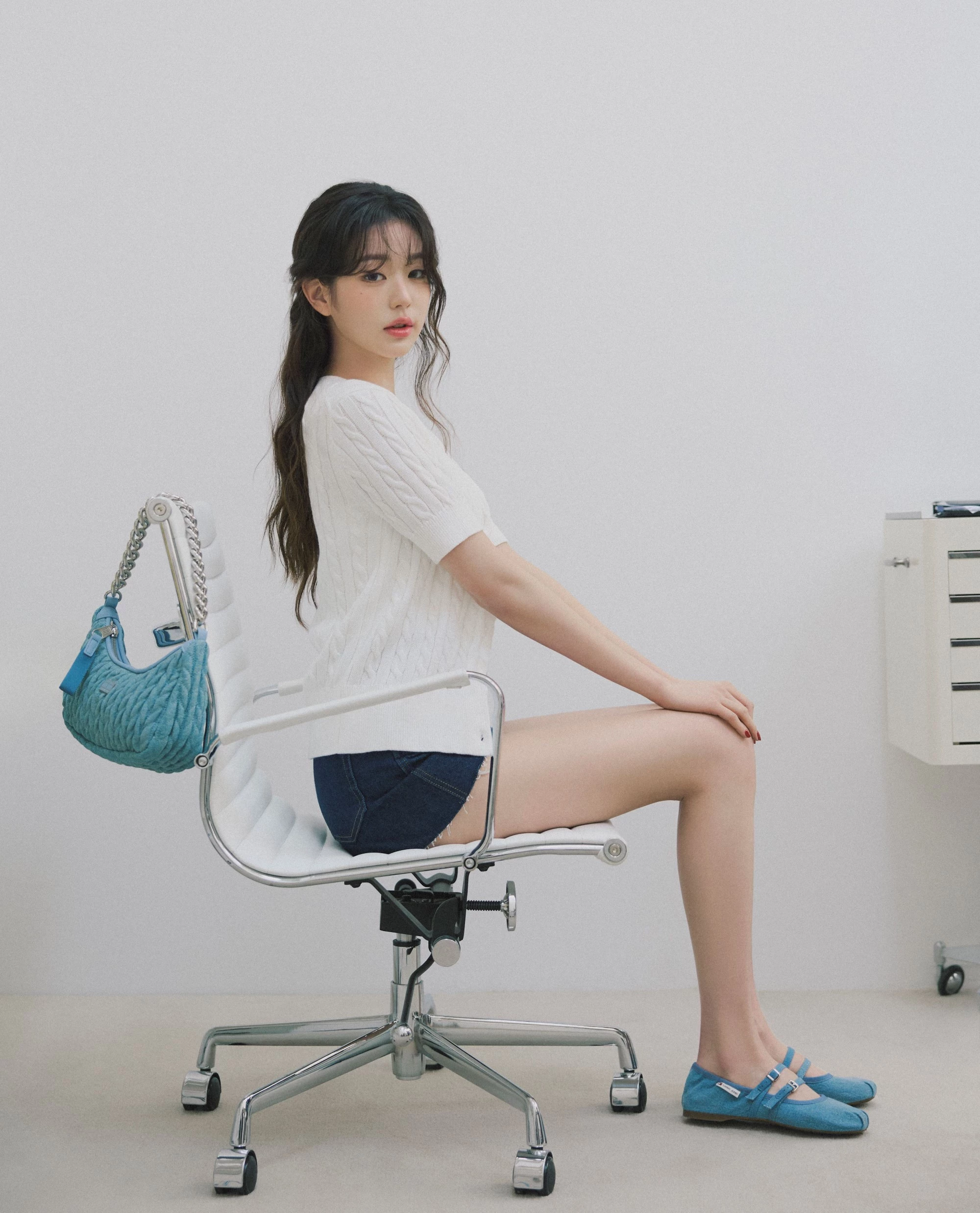  아이브(IVE) 장원영(Jang Won-young) 타미진스 25SS 화보① 第2张