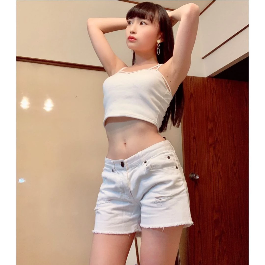  望月琉叶 多张极品身材照曝光…性感度破表 第9张