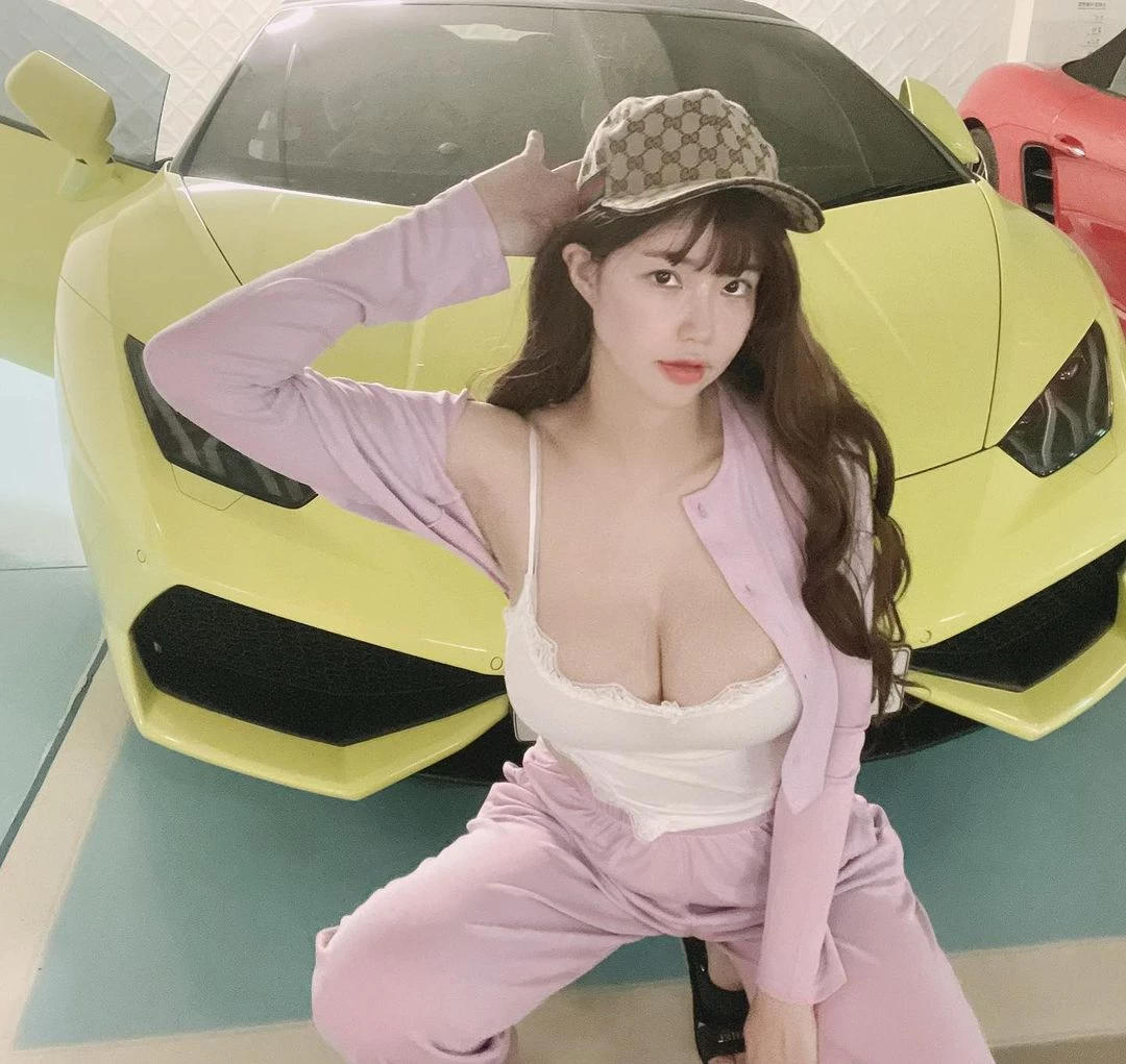  민한나 无辜脸蛋超Q 身材还意外有料！ 第14张