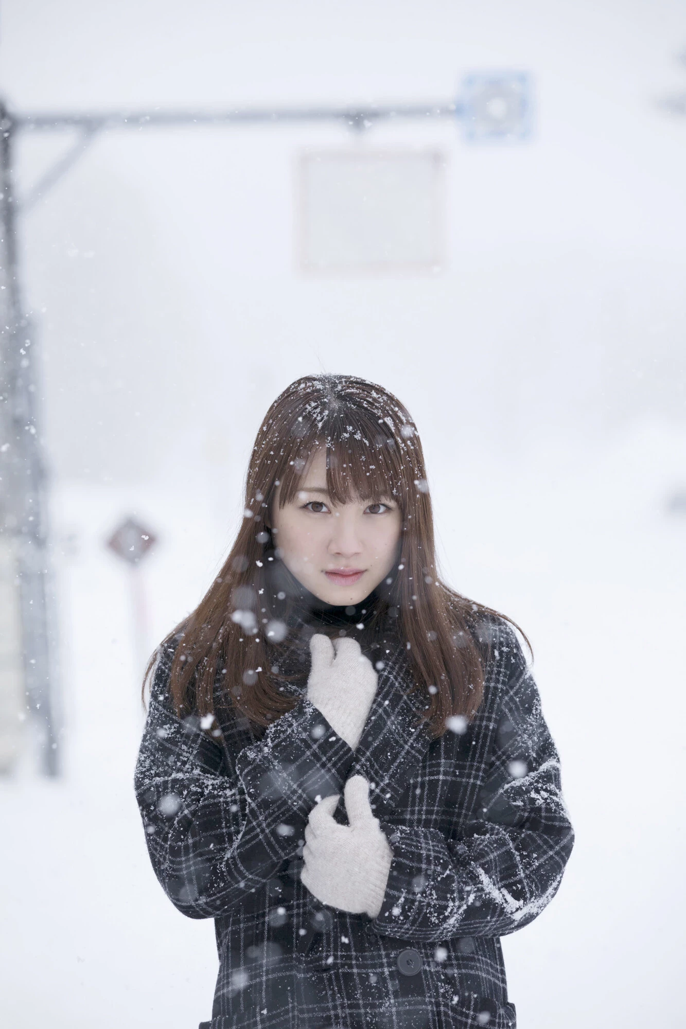  石田亜佑美 露出灿烂甜笑 征服粉丝心 第25张