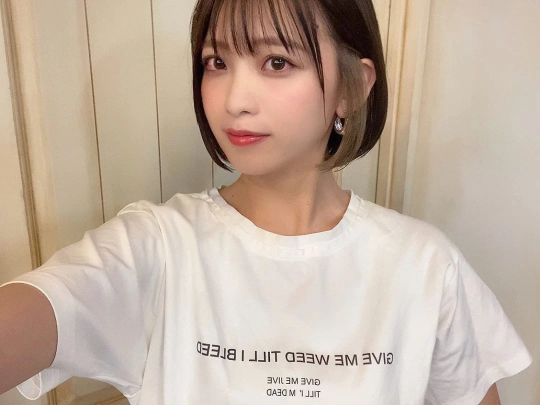  美乳赛车皇后 早瀬あや 暗藏着「水滴美乳」鲜嫩欲垂...断了男人理智 第15张