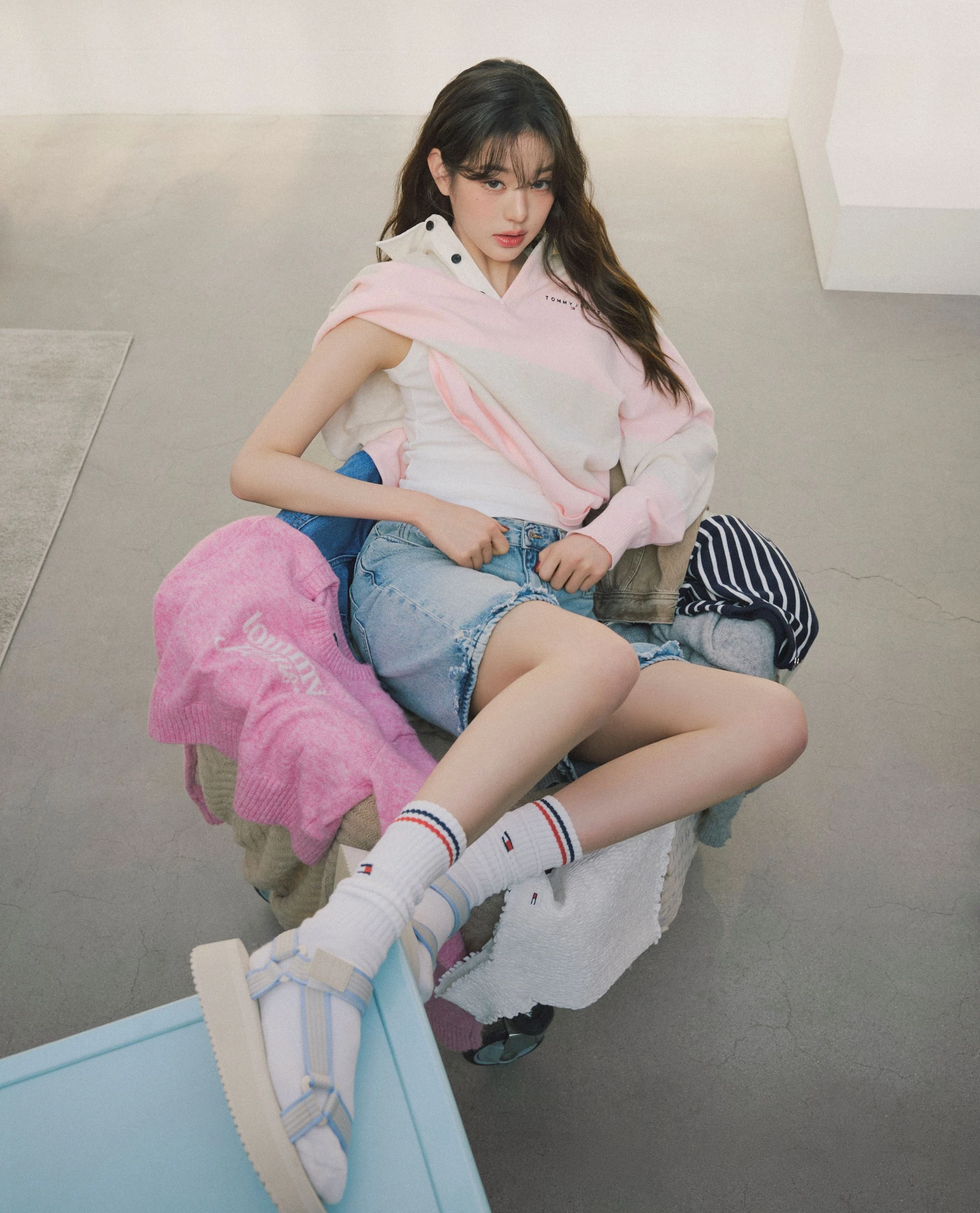  아이브(IVE) 장원영(Jang Won-young) 타미진스 25SS 화보① 第7张