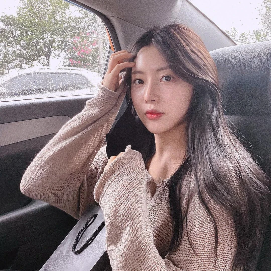  김서희 韩国气质美女神情好诱人.... 第2张