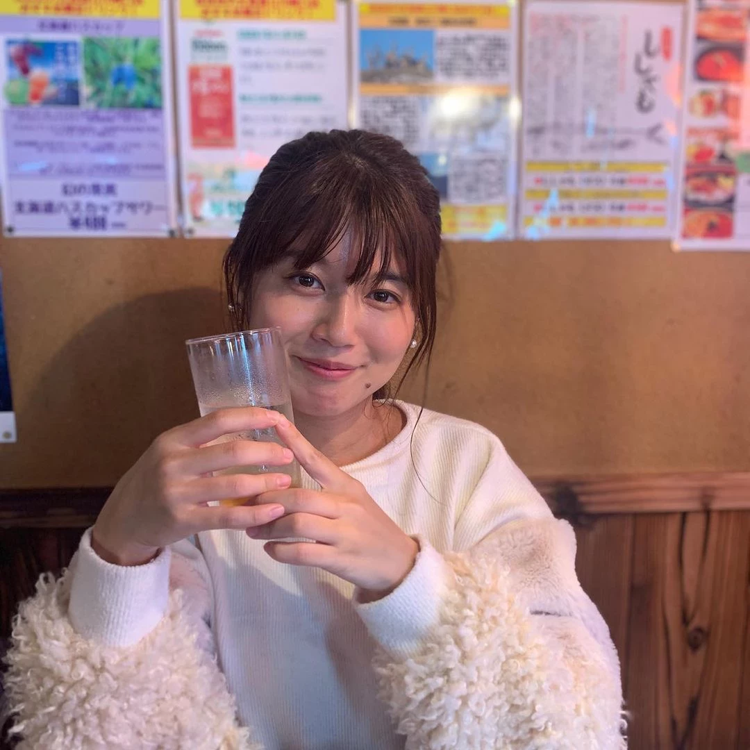  性感美女小林礼奈 火辣羞耻写真拍摄 第10张