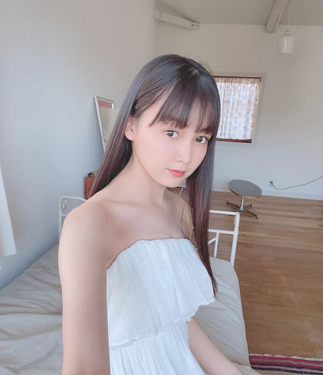  才刚满18岁的 写真女星 吉泽遥奈 这暴力身材真的受不鸟 第10张