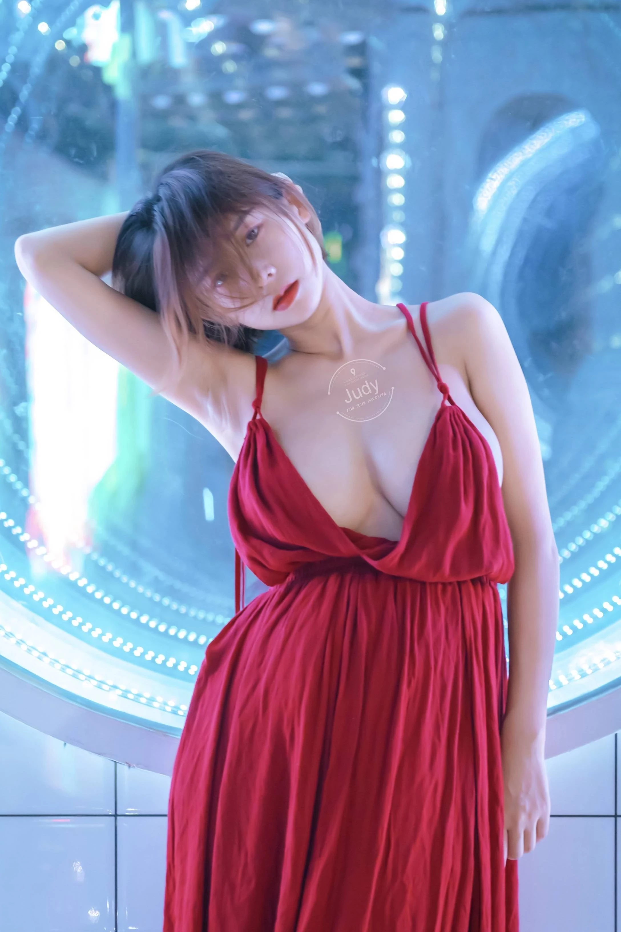  重量级女孩 这种颜值这种身材 有哪个男人承受得住... 第7张