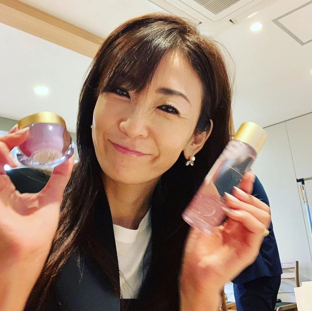  日本熟女中岛史恵 好身材解放毫不吝啬 第10张