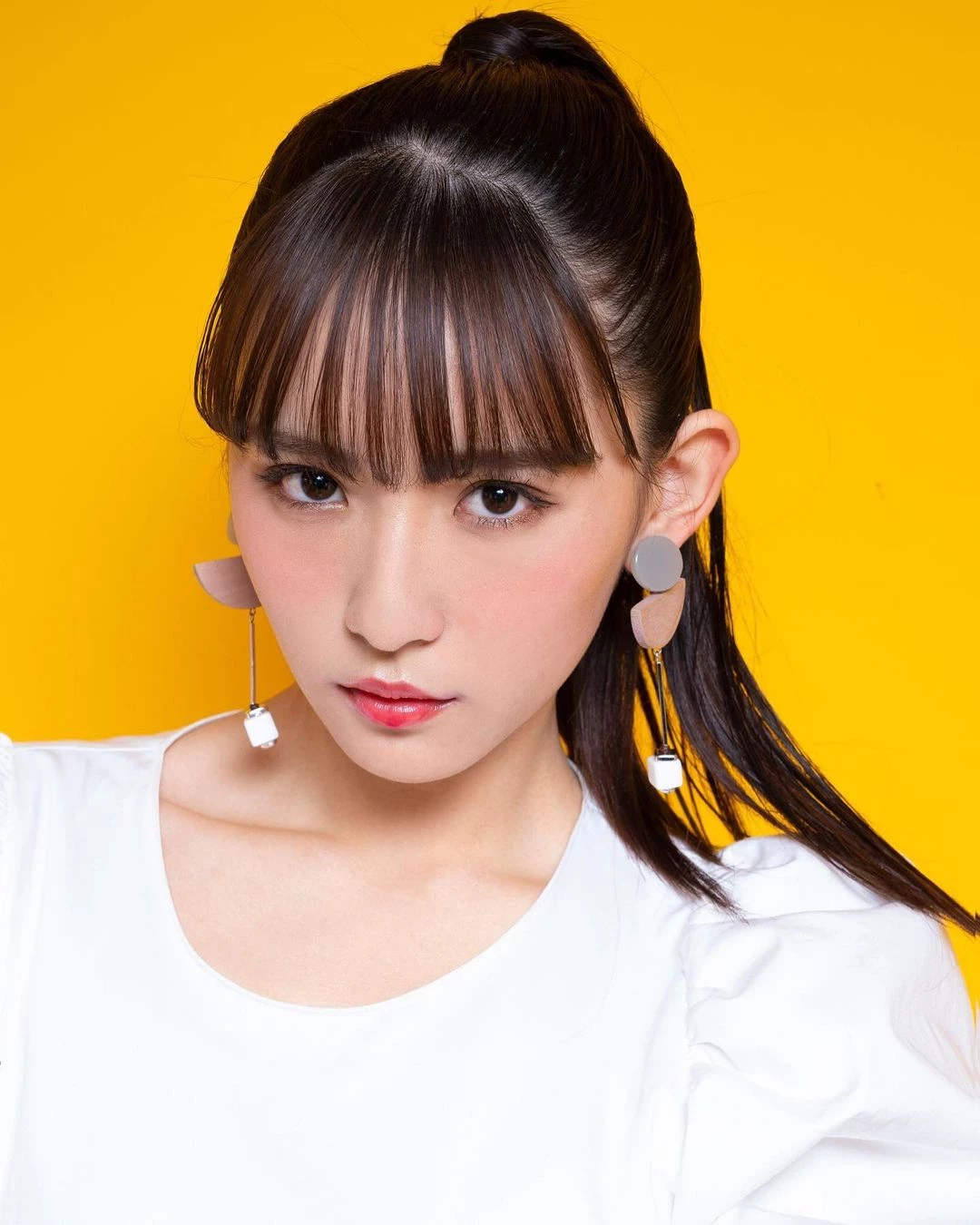  童颜大奶妹 浅川梨奈 白嫩长辈形状全部看个够 第8张