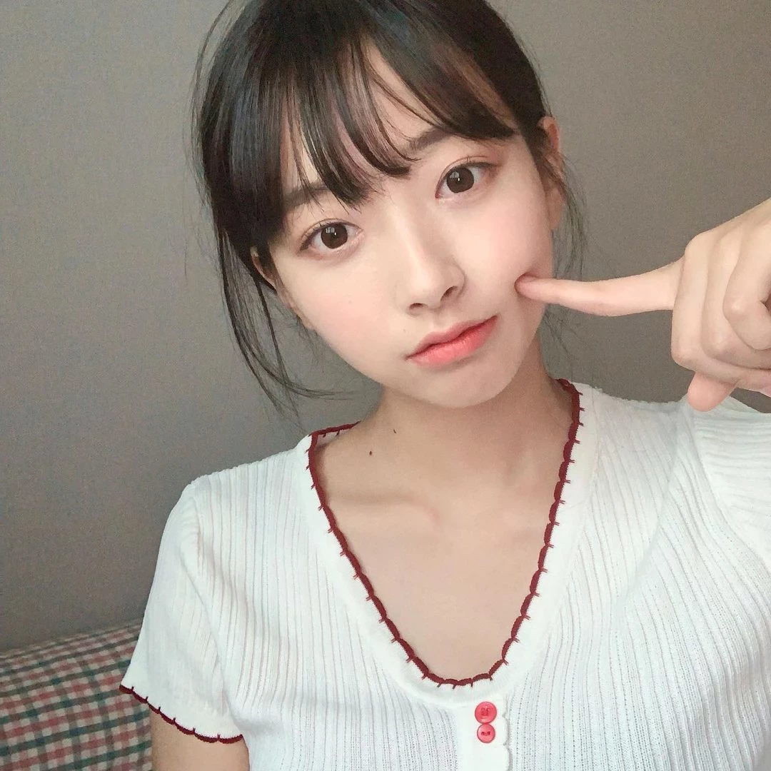  아름 看到她就感觉要恋爱了 第9张
