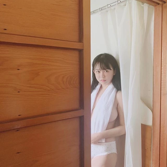  内地神级童颜巨乳摄影师待安娜 第48张