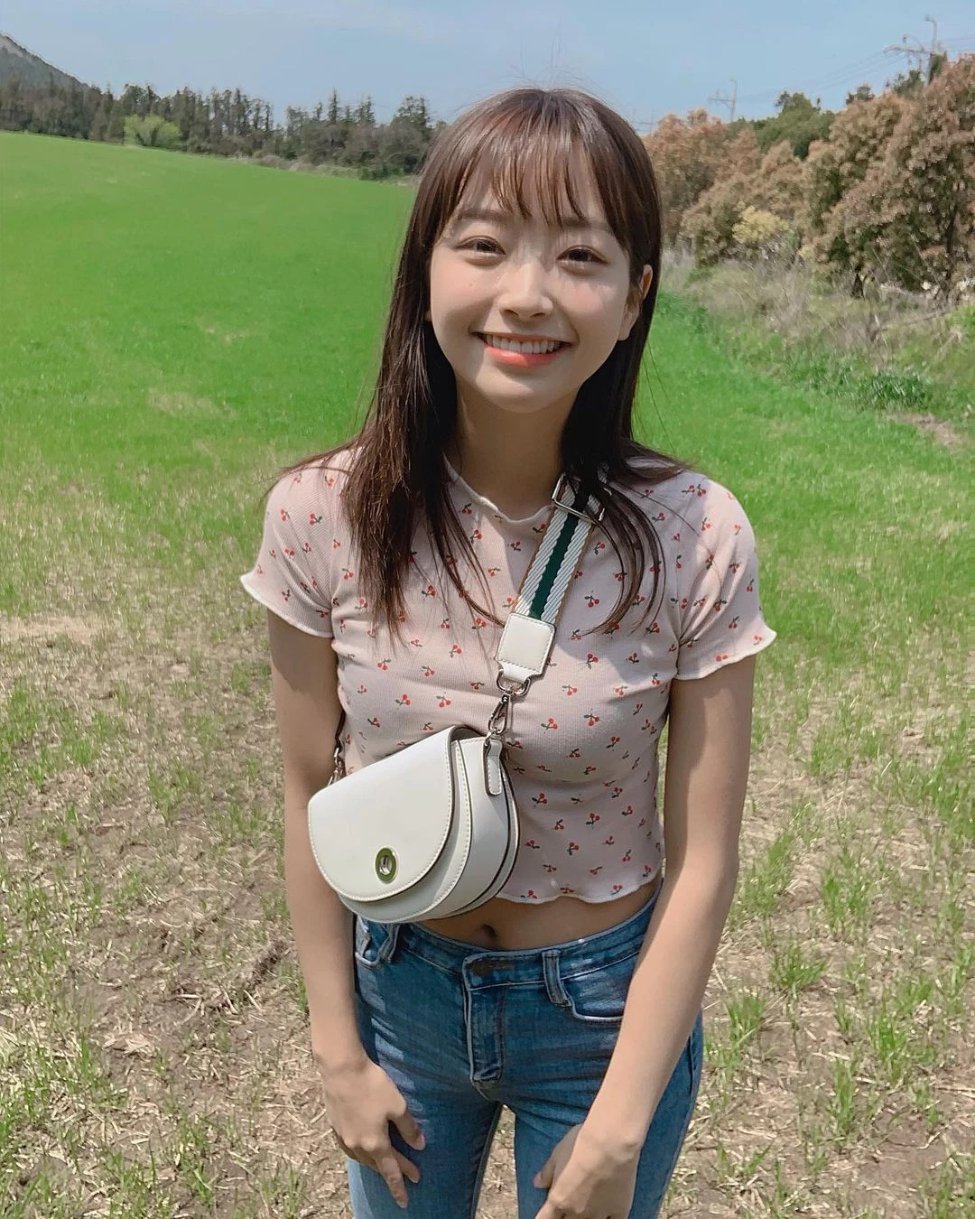  아름 看到她就感觉要恋爱了 第3张