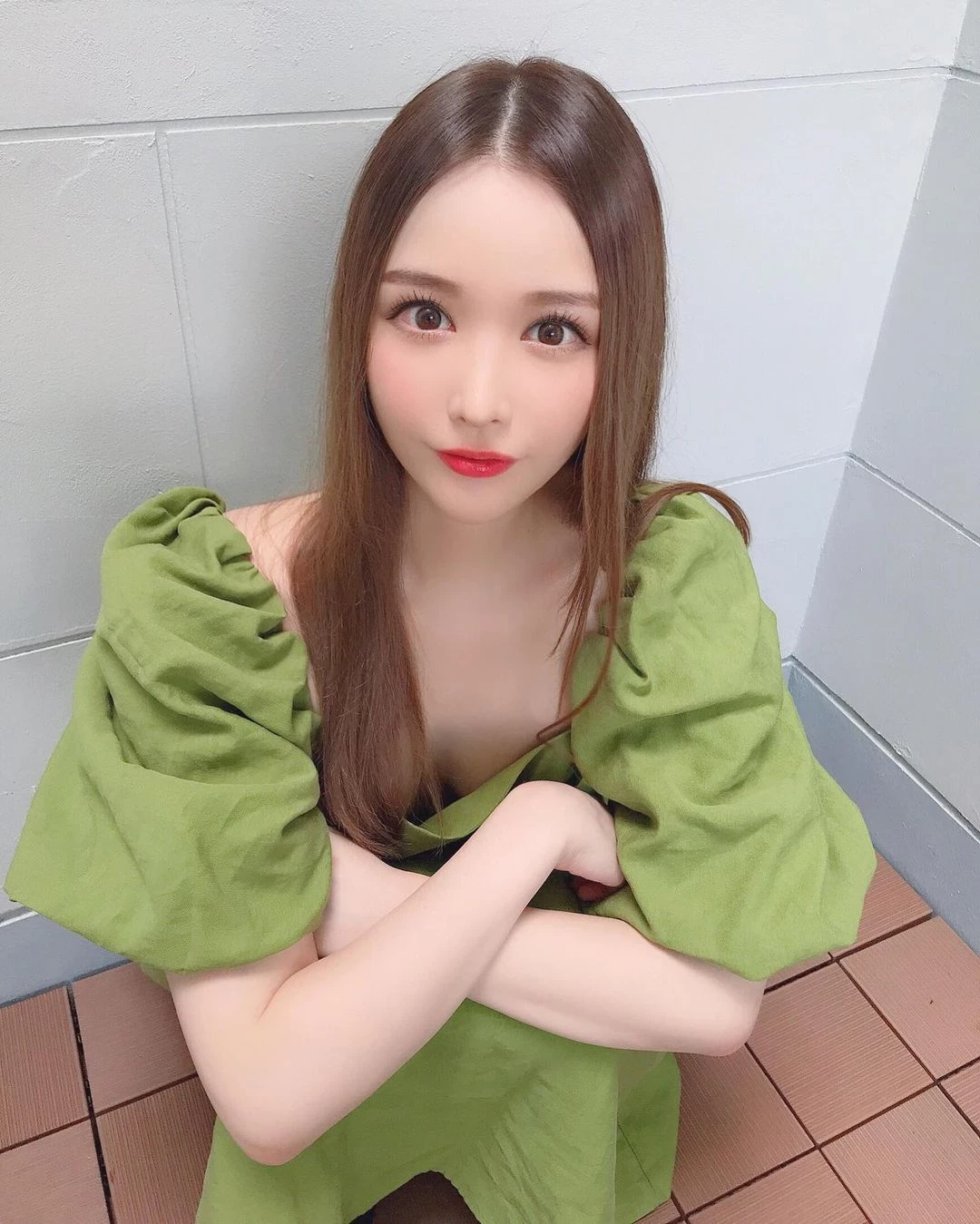  日本大奶妹衣世 IYO 邪恶胴体画面超惊人 ... 第6张