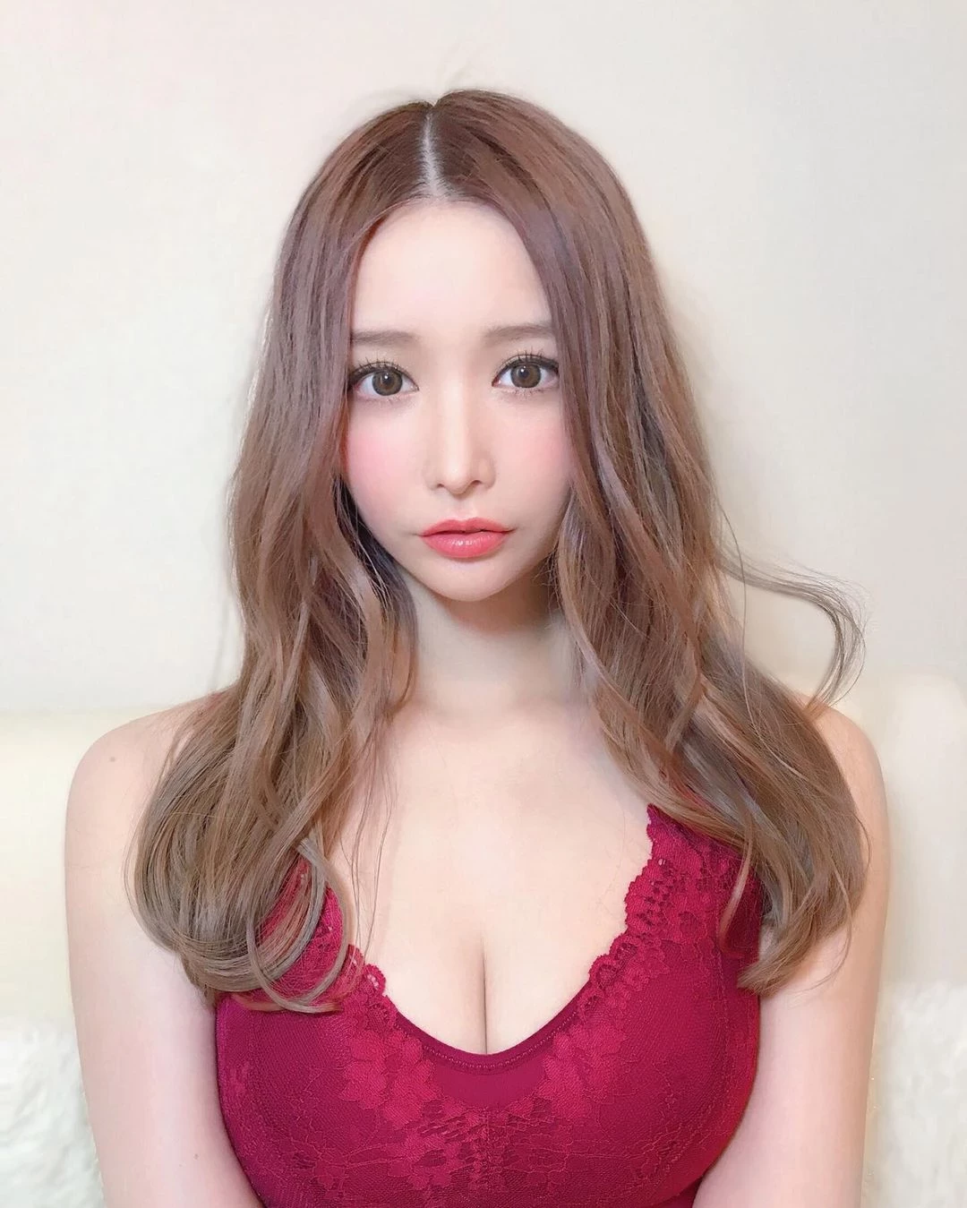  日本大奶妹衣世 IYO 邪恶胴体画面超惊人 ... 第9张