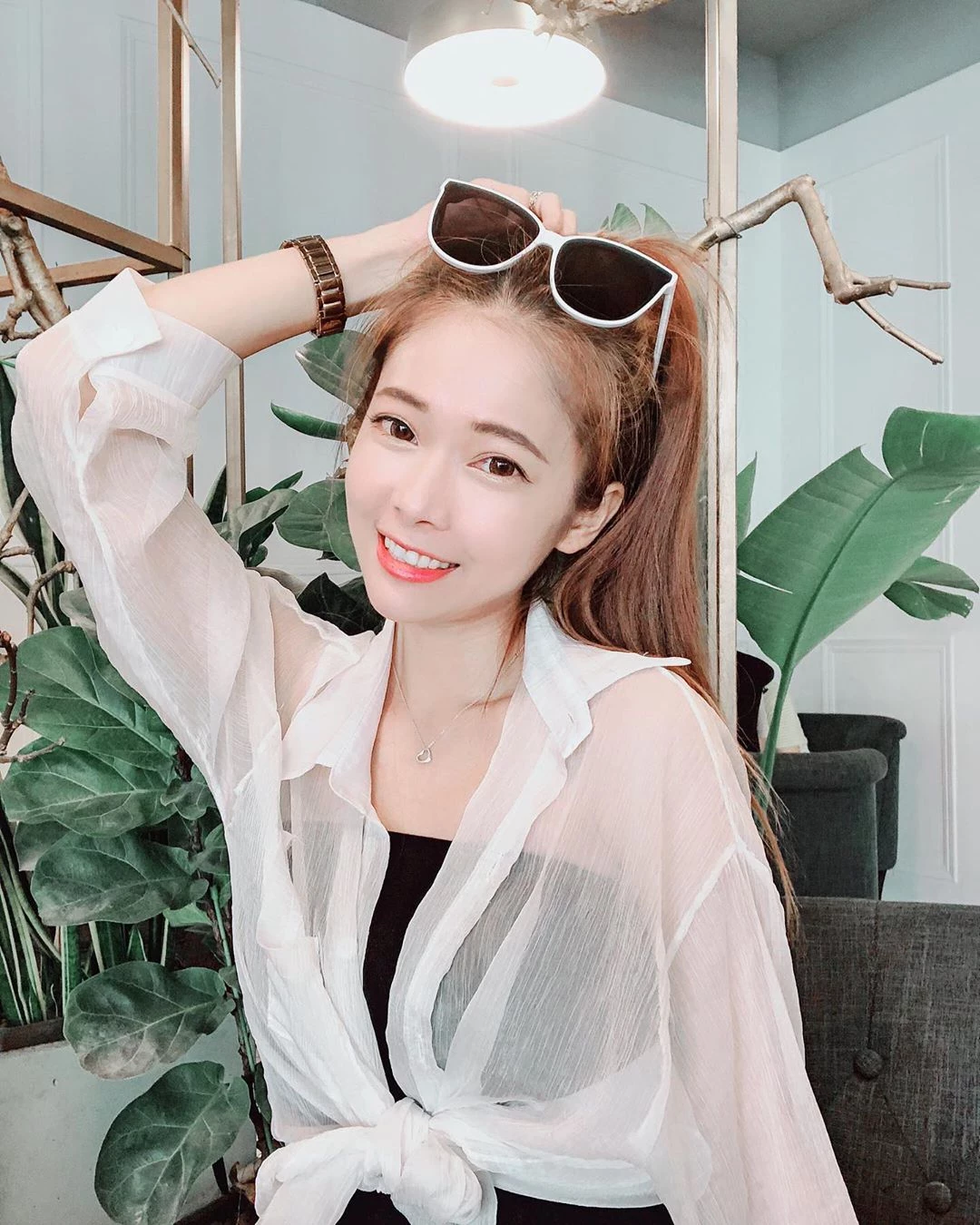  香香 「浑圆美乳」呼之慾出...身材太性感 第5张